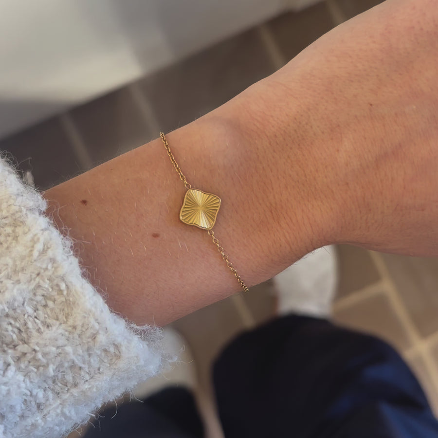 Flora Gold Bracelet